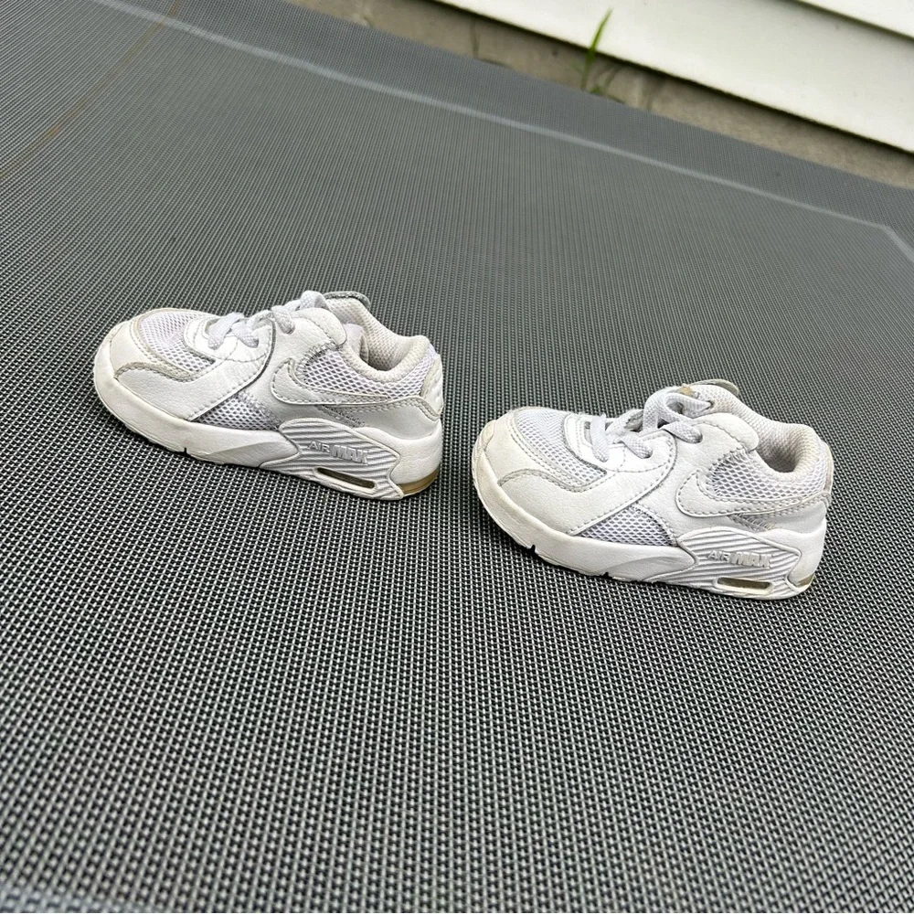 Toddler Nike Air Max in white size‎ 5